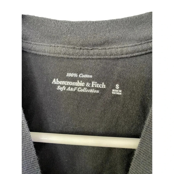 Abercrombie & Fitch Soft Collection Men's Gray Short Sleeve T-Shirt Size Small - Picture 3 of 4